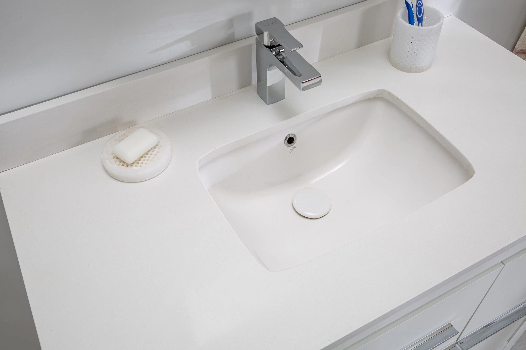 Jussara Ensemble De Meubles De Salle De Bains : 2pc - White MDF And Quartz 5 Jussara Ensemble De Meubles De Salle De Bains : 2pc - White MDF And Quartz – Image 5