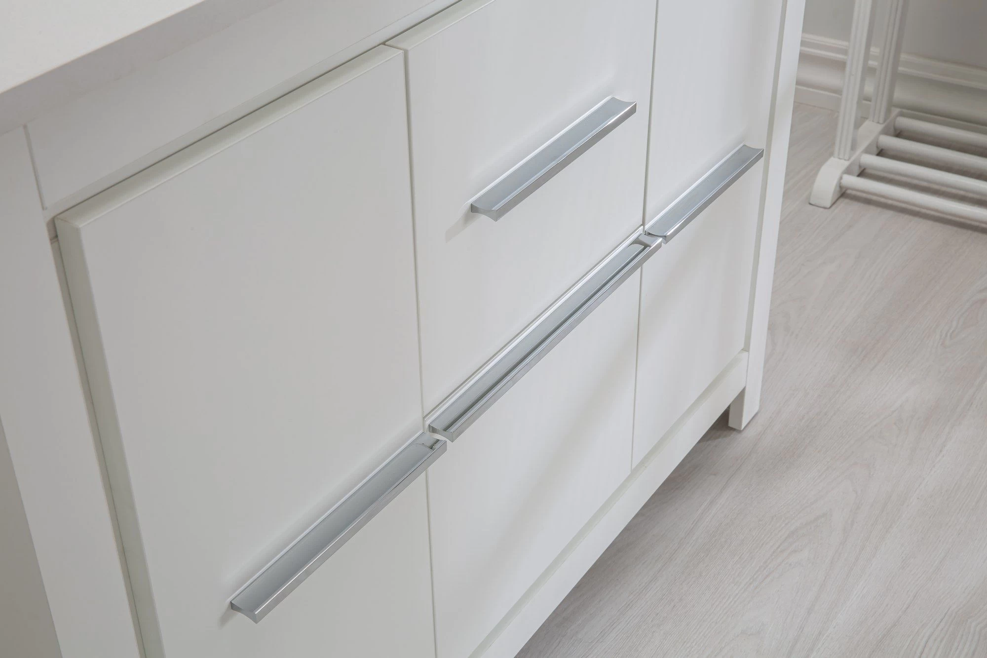 Jussara Ensemble De Meubles De Salle De Bains : 2pc - White MDF And Quartz 4 Jussara Ensemble De Meubles De Salle De Bains : 2pc - White MDF And Quartz – Image 4