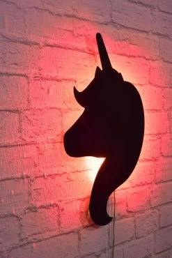 Bande LED "Bois De Chauffage" - Couleur Rouge - Taille 26x42cm -Magasin De Meubles 395NGR1928 20 202 8343