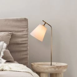 Dazzling White Vintage Table Lamp | Sleek And Contemporary Design | 16x28cm | Metal Body -Magasin De Meubles 527ABY2192 20 202 c67b