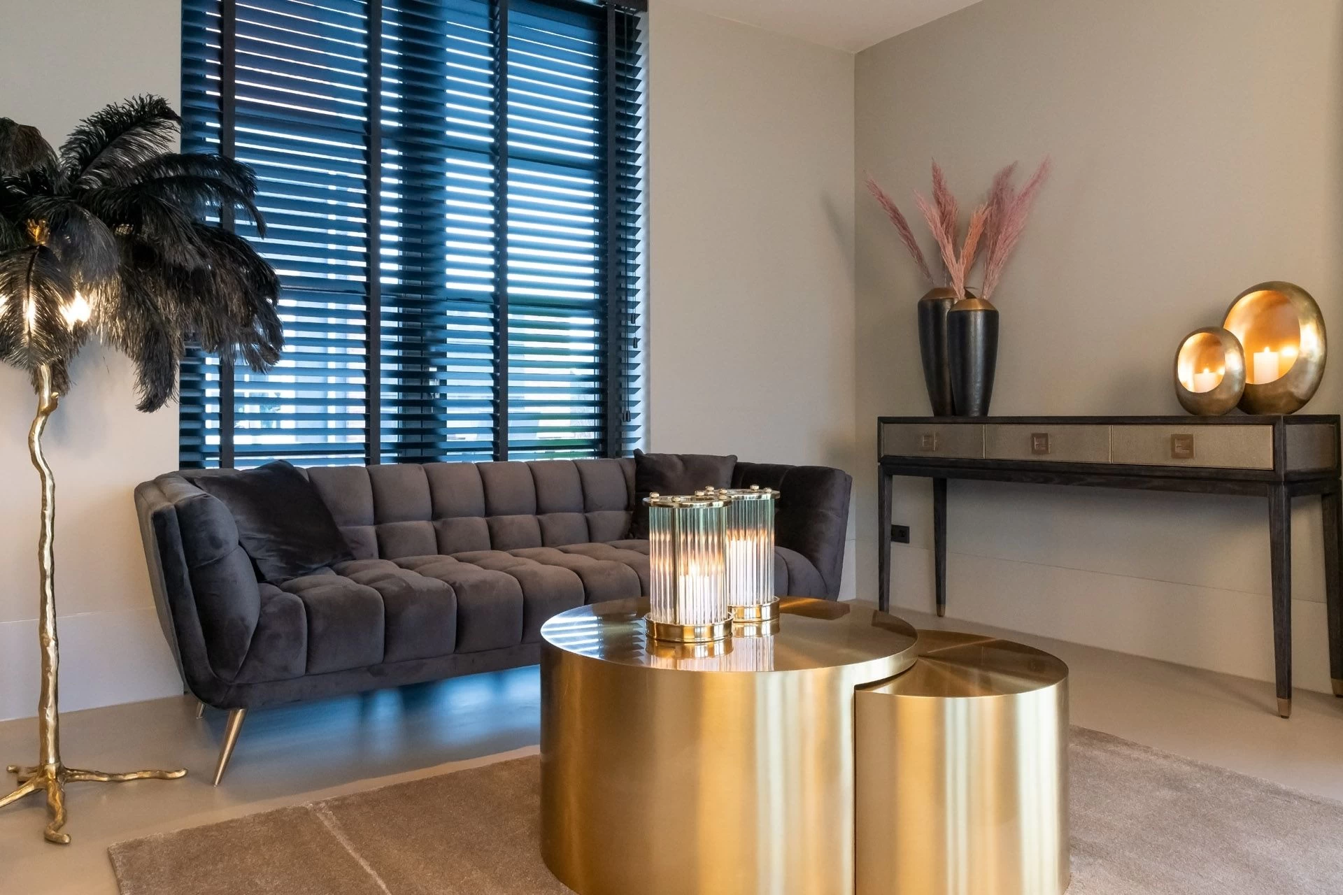 RICHMOND Canapé Huxley 230cm En Velours - Anthracite/or 3 RICHMOND Canapé Huxley 230cm En Velours - Anthracite/or – Image 3